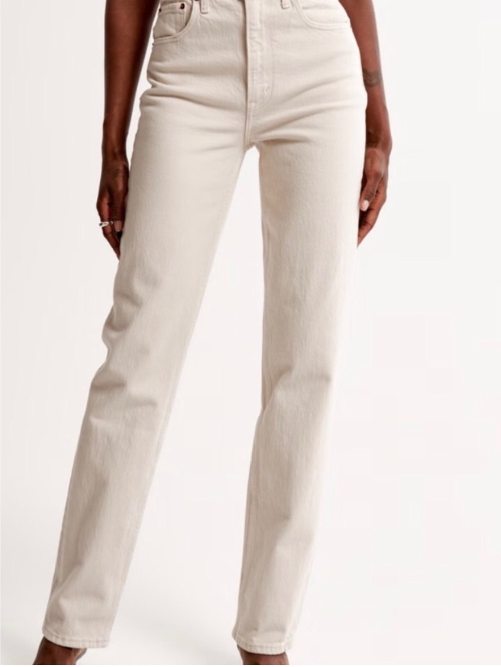 Abercrombie & Fitch Ankle Straight Ultra High Rise Jean
Size: 25 curve NWOT